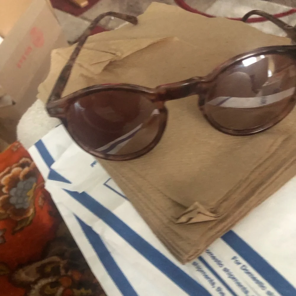 Brown Tortoiseshell Round Sunglasses